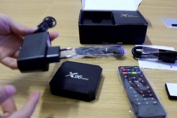 Accessoires_du_X96_Mini